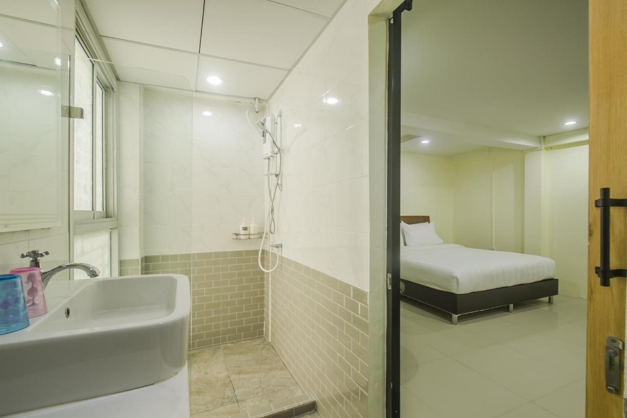 Petchsiri Room เพชรสิริรูม Ban Sai Mai Luaran gambar