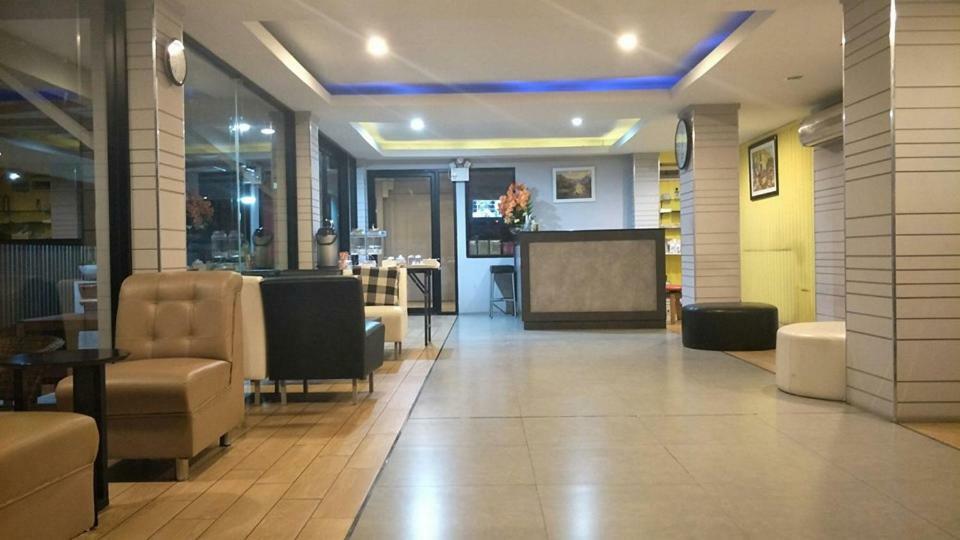 Petchsiri Room เพชรสิริรูม Ban Sai Mai Luaran gambar