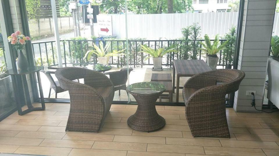 Petchsiri Room เพชรสิริรูม Ban Sai Mai Luaran gambar